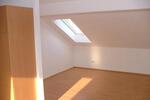 Dachgeschoßwohnung Adlkofen - 1 Zimmer, 42 m&sup2;, 450&euro; | Angebot:25158110