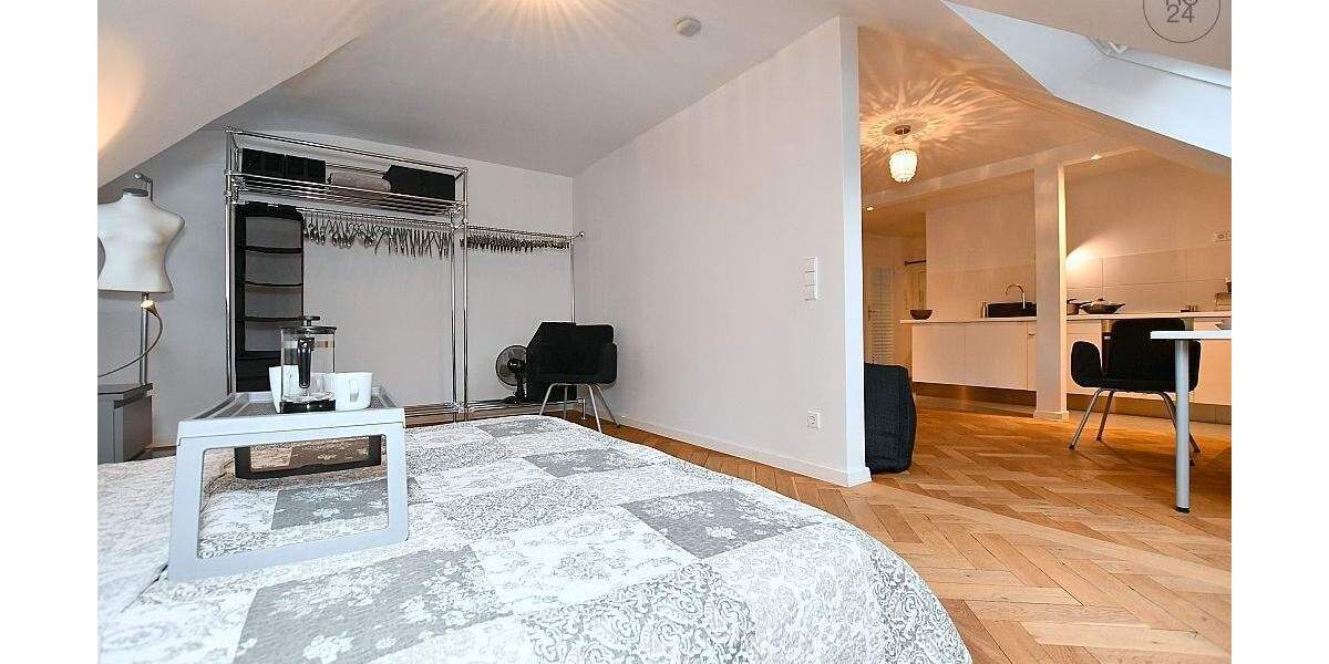 Etagenwohnung Stuttgart West - 2 Zimmer, 47 m&sup2;, 1.550&euro; | Angebot:25142216