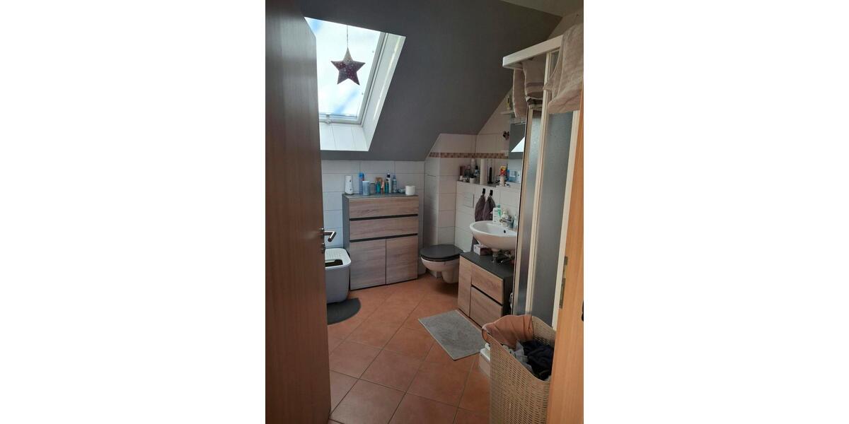 Dachgeschoßwohnung Fürstenwalde (Spree) - 3 Zimmer, 79 m&sup2;, 1.150&euro; | Angebot:25292711