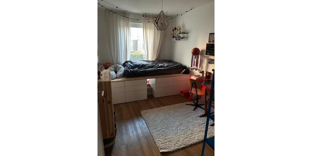 Erdgeschoßwohnung Düsseldorf Stadtbezirk 7 - 4 Zimmer, 120 m&sup2;, 2.480&euro; | Angebot:27604802
