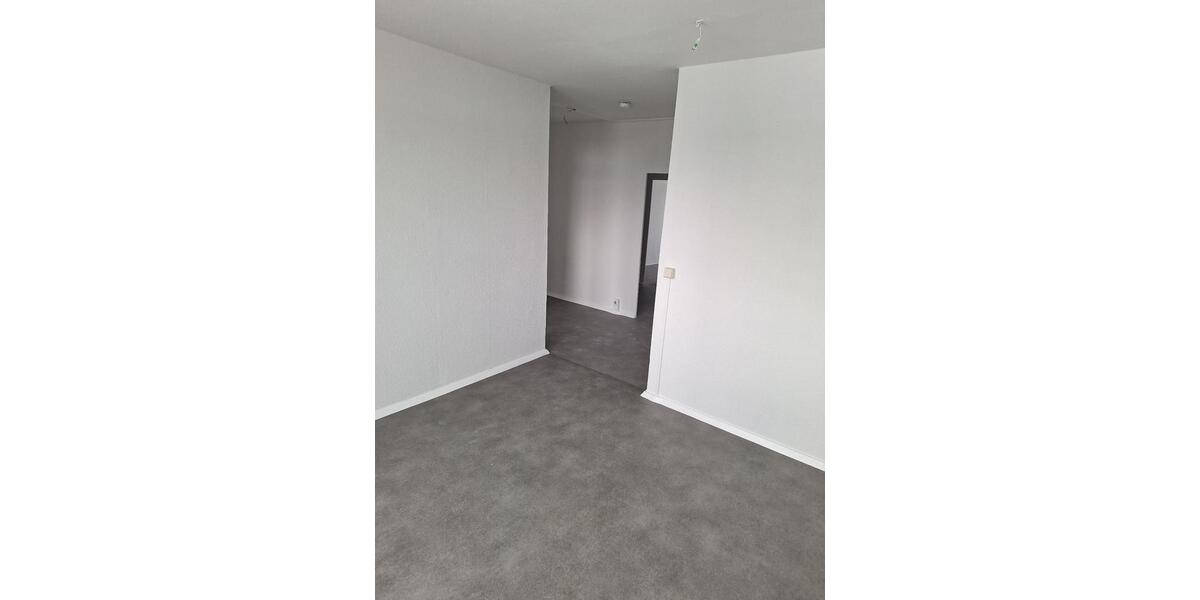 Etagenwohnung Zehdenick - 4 Zimmer, 67 m&sup2;, 410&euro; | Angebot:25646526