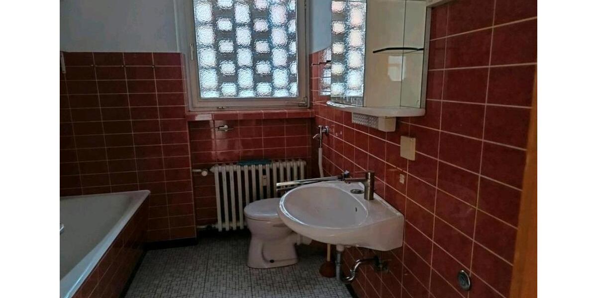 Ruhige 4,5 Zimmer Wohnung EG in Rinteln-Uchtdorf 4.5 zimmer