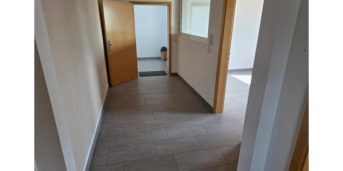 Erdgeschoßwohnung Burgwindheim - 2 Zimmer, 79 m&sup2;, 700&euro; | Angebot:26573311
