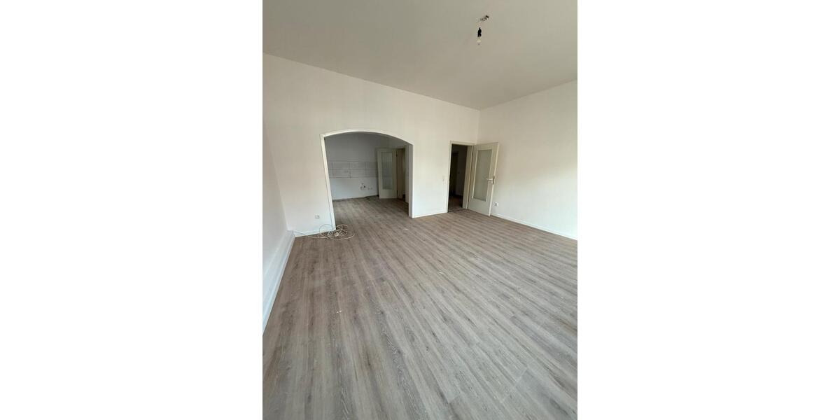 Etagenwohnung Lübbecke - 2 Zimmer, 76 m&sup2;, 750&euro; | Angebot:25598780