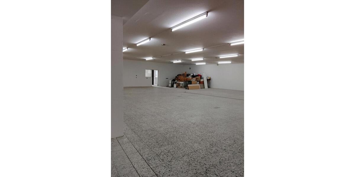 Gewerbeobjekt Albersdorf - 5&euro; | Angebot:15985968