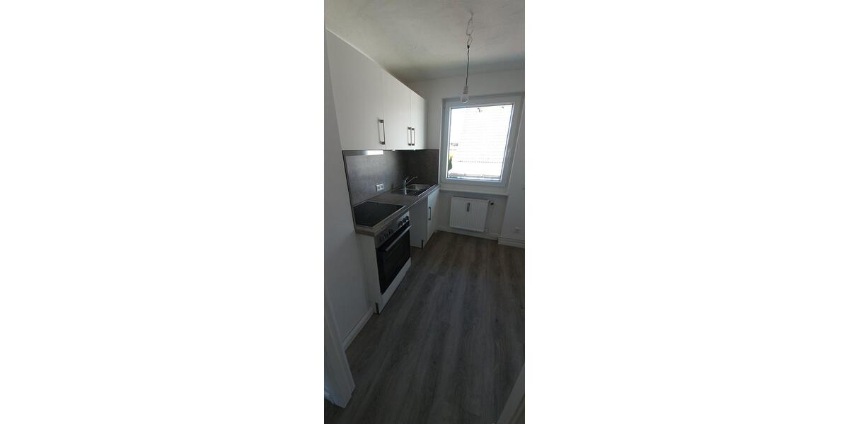 Etagenwohnung Heide - 3 Zimmer, 60 m&sup2;, 600&euro; | Angebot:26032332