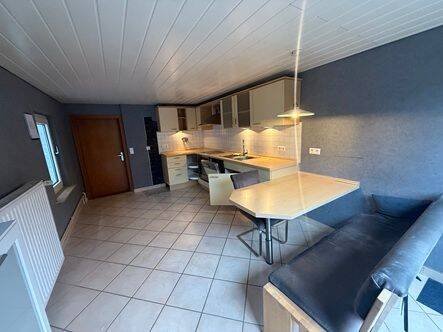 Möblierte 3 ZKB mit EBK und Hofnutzung 3 zimmer