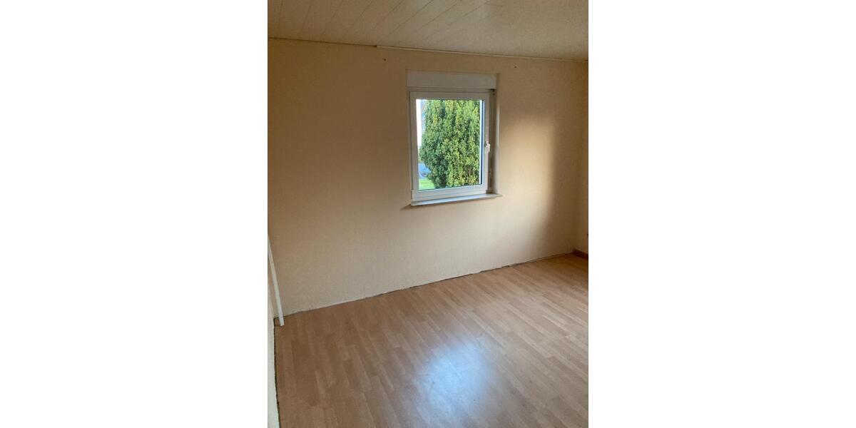 Erdgeschoßwohnung Untermünkheim - 4 Zimmer, 77 m&sup2;, 700&euro; | Angebot:25934836