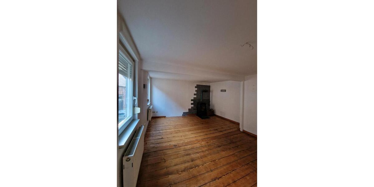 Einfamilienhaus Waibstadt - 3 Zimmer, 120 m&sup2;, 1.100&euro; | Angebot:24357387