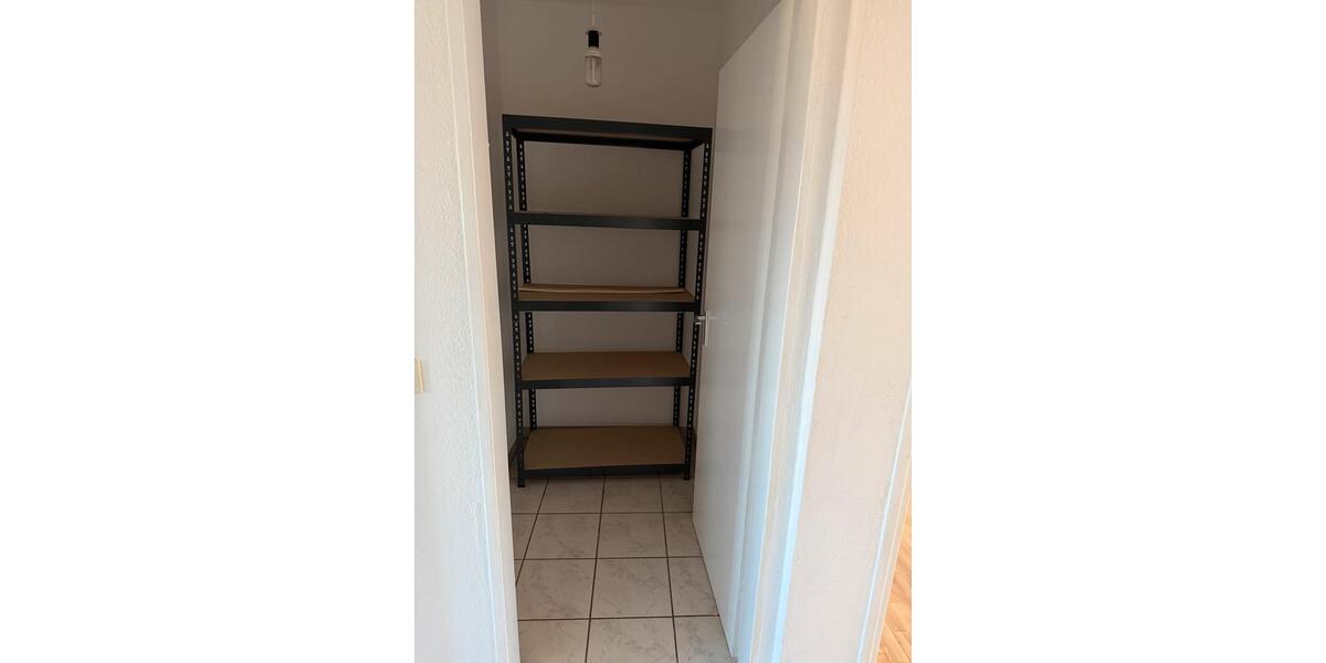 Etagenwohnung Schrozberg - 4.5 Zimmer, 90 m&sup2;, 850&euro; | Angebot:26415123
