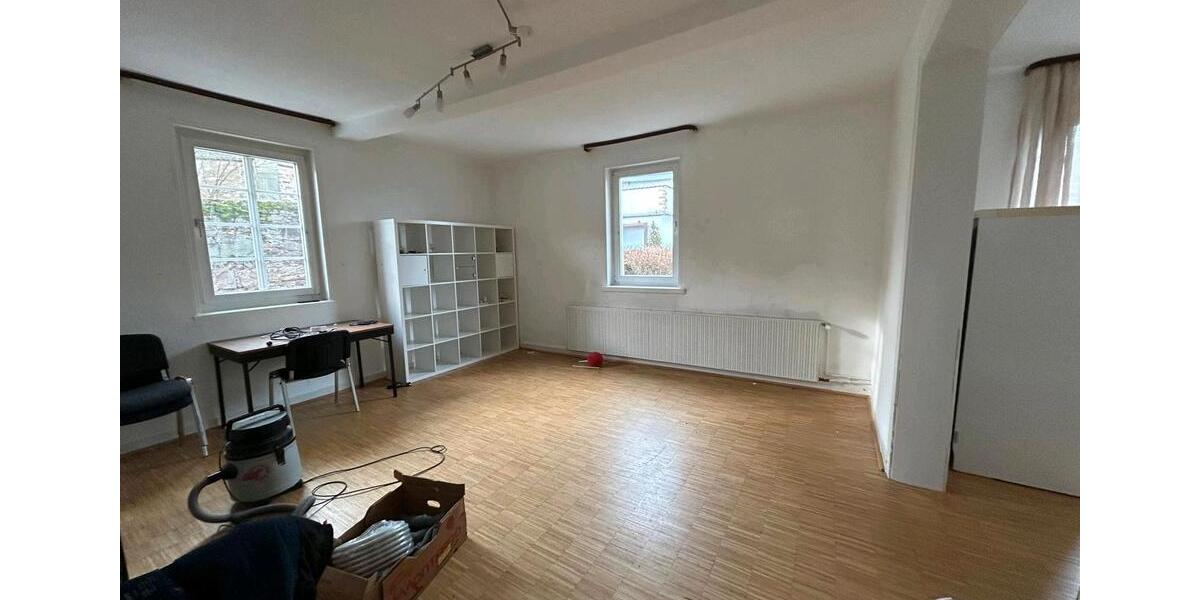 Erdgeschoßwohnung Malsfeld - 3 Zimmer, 90 m&sup2;, 700&euro; | Angebot:24590583