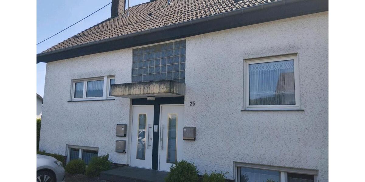 Etagenwohnung Mehren - 3 Zimmer, 95 m&sup2;, 530&euro; | Angebot:26036151