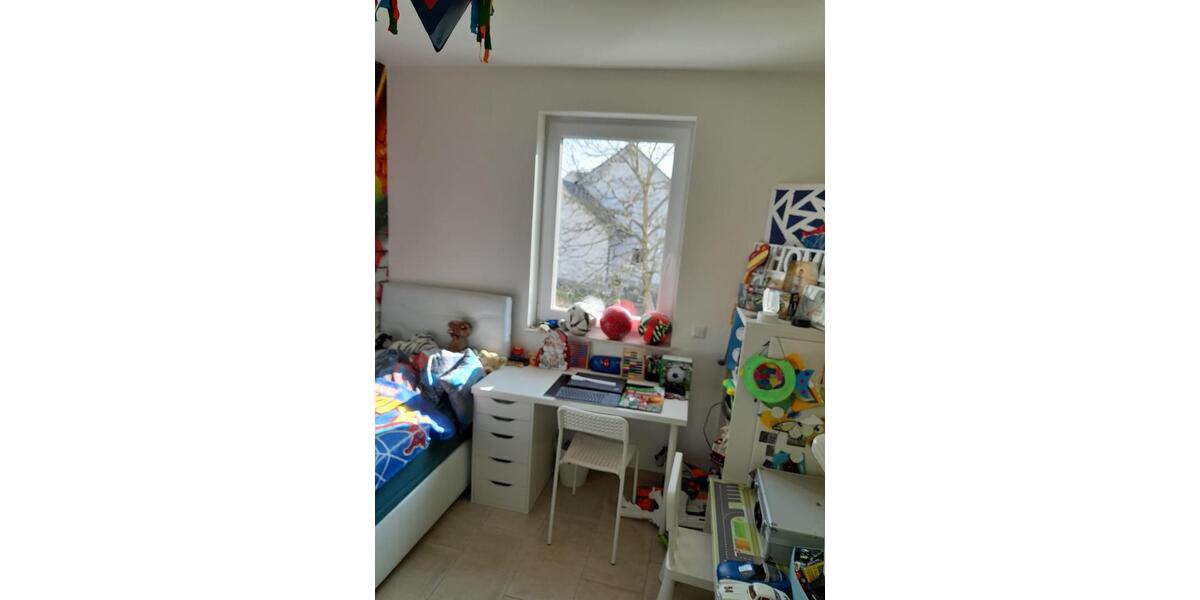 Erdgeschoßwohnung Wiehl - 3 Zimmer, 80 m&sup2;, 1.050&euro; | Angebot:25790478