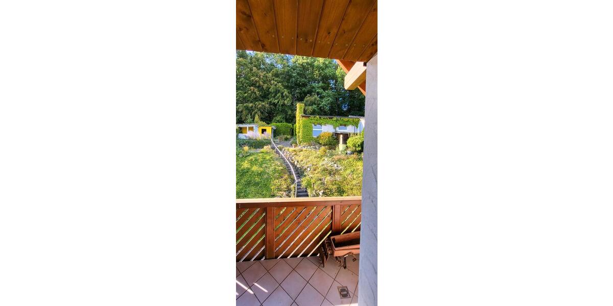 Dachgeschoßwohnung Sundern (Sauerland) - 3 Zimmer, 85 m&sup2;, 750&euro; | Angebot:26038701