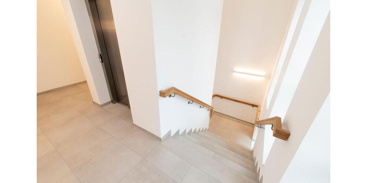 Erdgeschoßwohnung Oldenburg Bloherfelde - 2 Zimmer, 67 m&sup2;, 990&euro; | Angebot:24676306