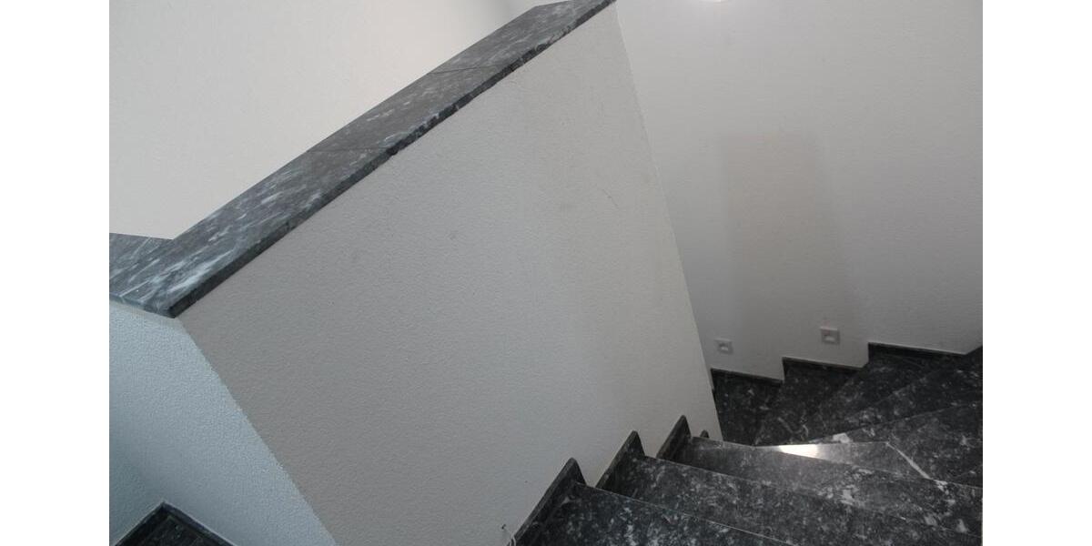 Etagenwohnung Rüsselsheim am Main - 3 Zimmer, 97 m&sup2;, 1.600&euro; | Angebot:26442716