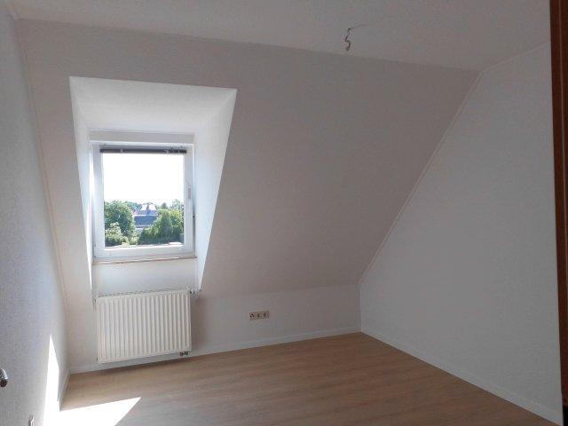 Dachgeschoßwohnung Falkenberg/Elster Elster - 3 Zimmer, 63 m&sup2;, 394&euro; | Angebot:25987990