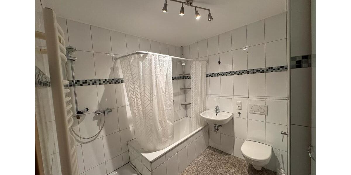 Erdgeschoßwohnung Düren Distelrath - 2 Zimmer, 68 m&sup2;, 850&euro; | Angebot:26241832