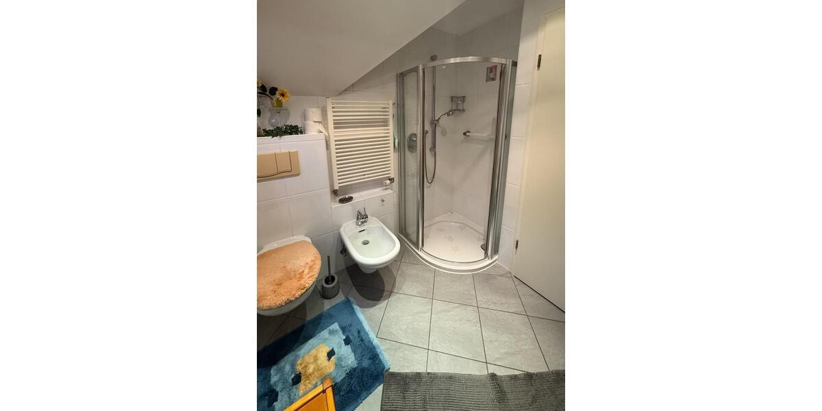 Dachgeschoßwohnung Hilchenbach - 3 Zimmer, 93 m&sup2;, 900&euro; | Angebot:25974797