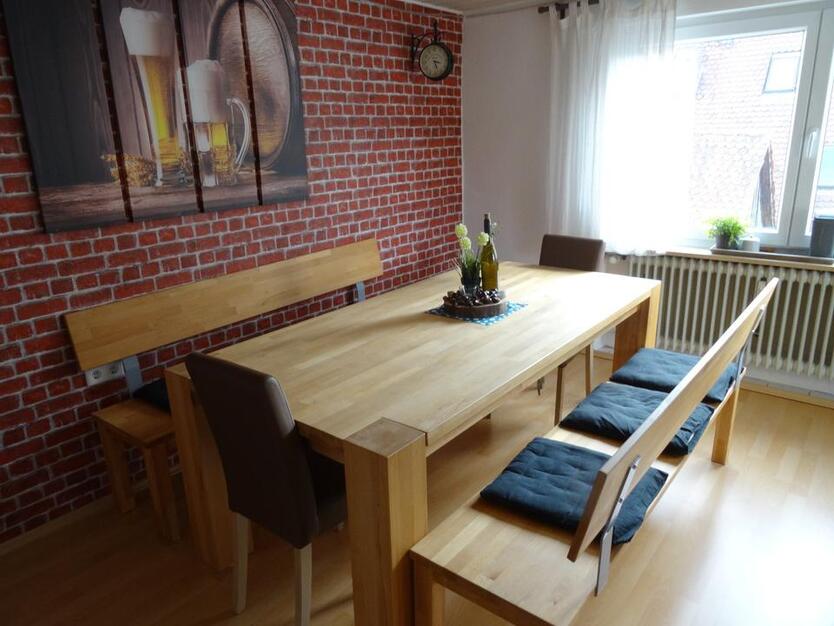 Gemütliche VierZimmerwohnung mit kleinem Balkon