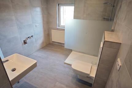 Wohnung Bad Langensalza - 2 Zimmer, 76 m&sup2;, 750&euro; | Angebot:26224403