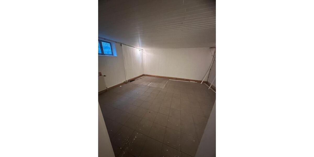 Gewerbeobjekt Düsseldorf Stadtbezirk 8 - 1.650&euro; | Angebot:24653868