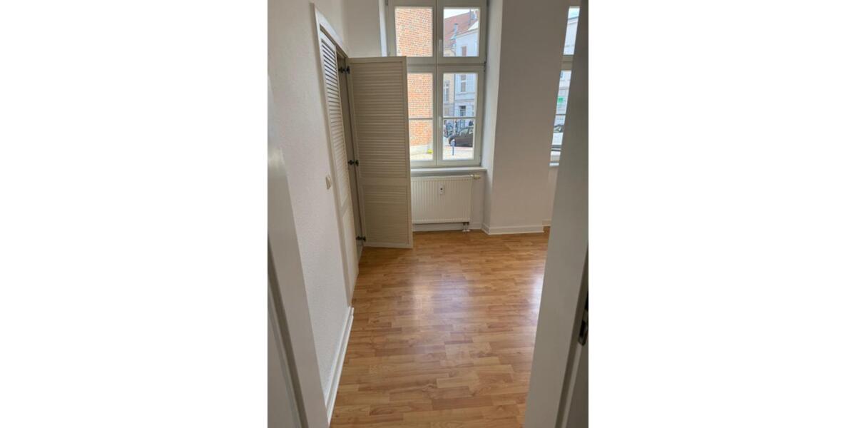 Erdgeschoßwohnung Parchim - 2 Zimmer, 44 m&sup2;, 432&euro; | Angebot:25919981