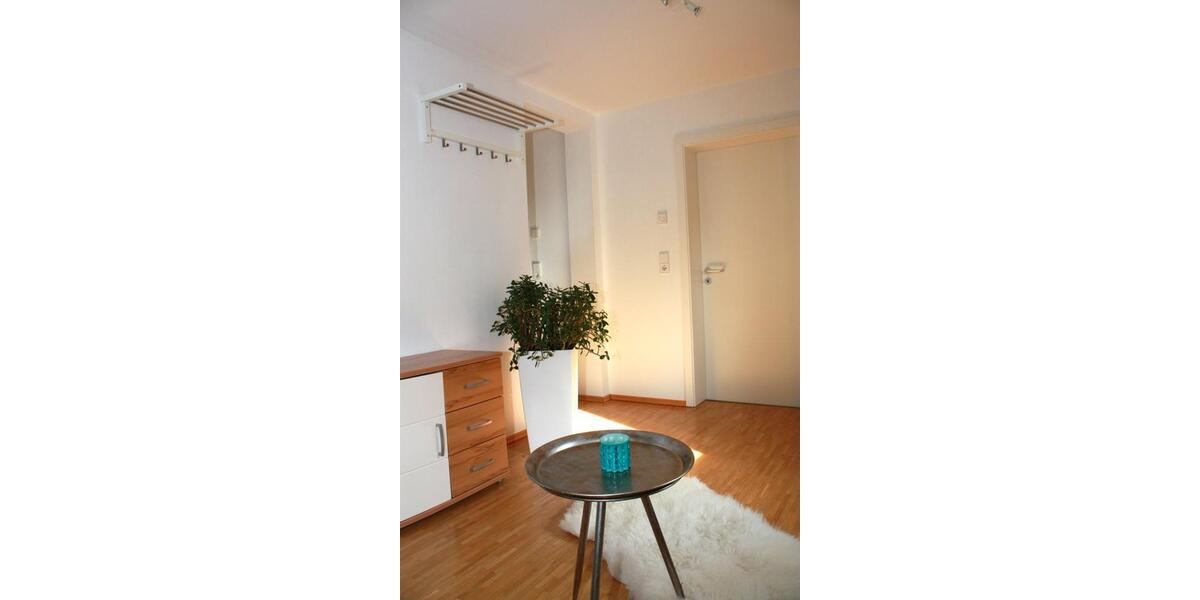 Wohnen auf Zeit Bisingen - 2 Zimmer, 40 m&sup2;, 65&euro; | Angebot:18603073