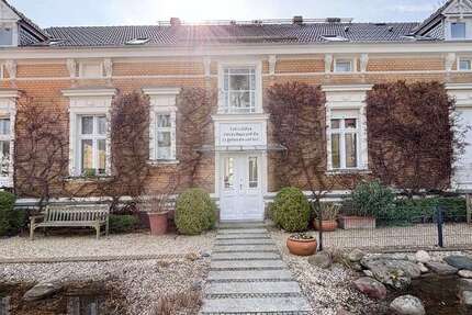 Haus Berlin Steglitz-Zehlendorf - 10 Zimmer, 400 m&sup2;, 7.450&euro; | Angebot:25783511