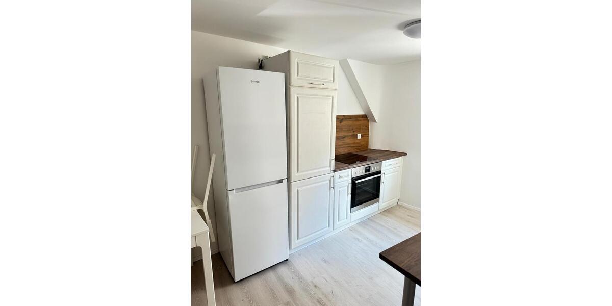 Wohnen auf Zeit Rottenburg am Neckar - 4 Zimmer, 80 m&sup2;, 550&euro; | Angebot:25436604