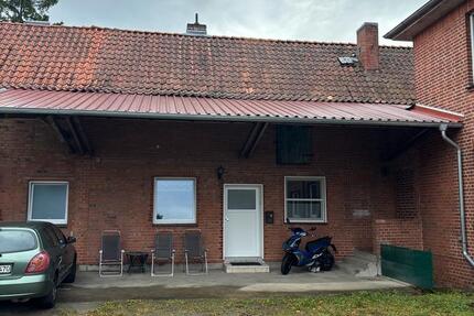 3 Zimmer EG Wohnung mit Gartenmöglichkeit 3 zimmer