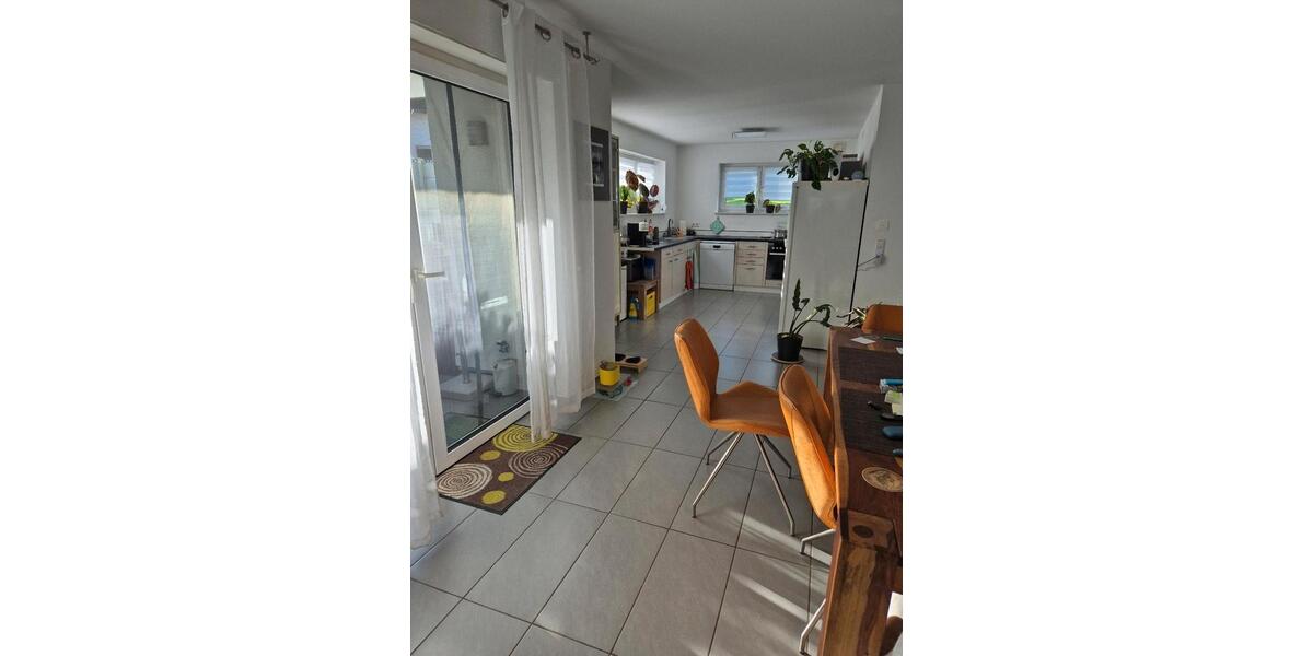 Wohnen auf Zeit Wäschenbeuren - 3 Zimmer, 120 m&sup2;, 490&euro; | Angebot:25996408