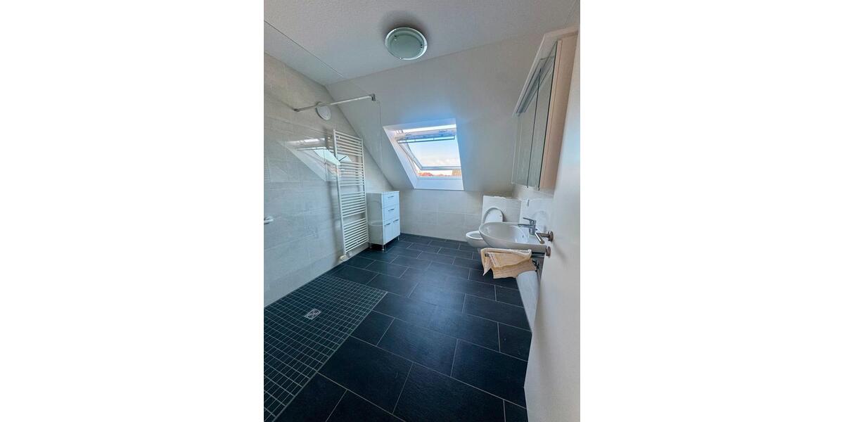 Dachgeschoßwohnung Bad Oeynhausen Rehme - 2 Zimmer, 80 m&sup2;, 820&euro; | Angebot:26297454