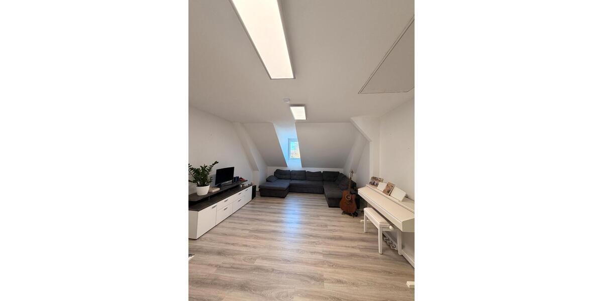 Dachgeschoßwohnung Verden (Aller) - 3 Zimmer, 80 m&sup2;, 740&euro; | Angebot:26003932