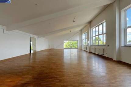 Büro in Oedheim 339 € 45.6 m² zimmer