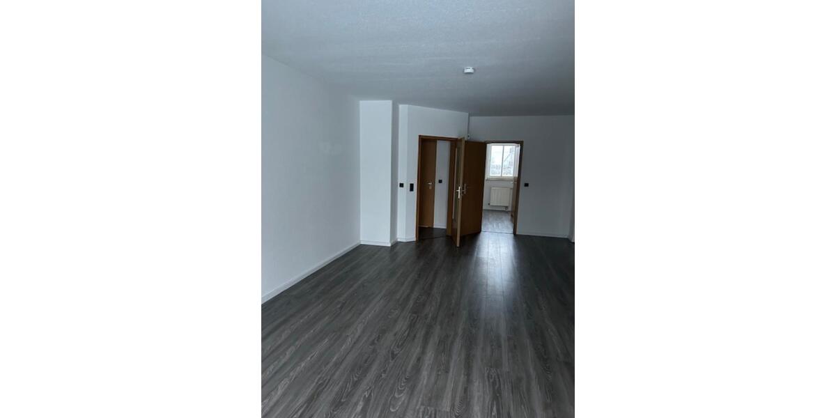 Etagenwohnung Neustadt bei Coburg - 3 Zimmer, 78 m&sup2;, 600&euro; | Angebot:24676669