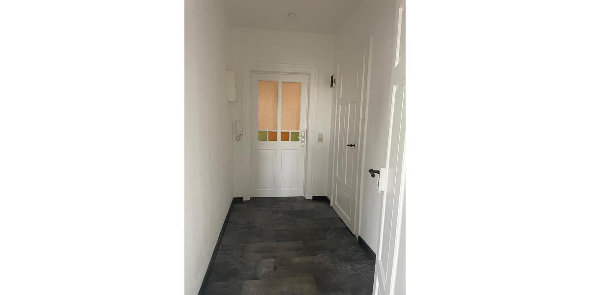 Etagenwohnung Altenburg - 2 Zimmer, 55 m&sup2;, 300&euro; | Angebot:23630442