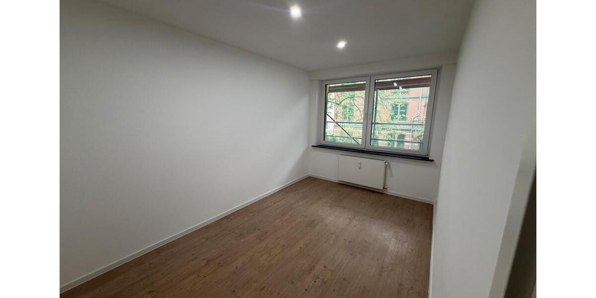 Etagenwohnung Kassel Philippinenhof-Warteberg - 3 Zimmer, 95 m&sup2;, 1.300&euro; | Angebot:26045042