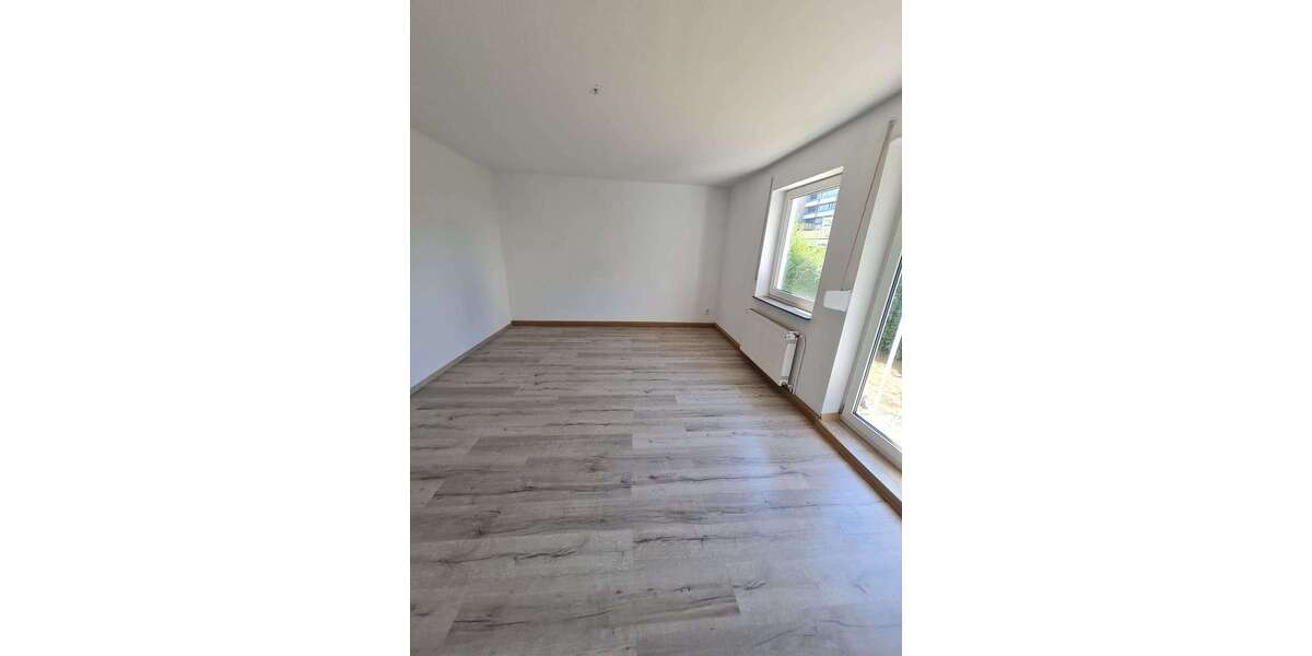 Etagenwohnung Eschwege - 3 Zimmer, 74 m&sup2;, 550&euro; | Angebot:26890586