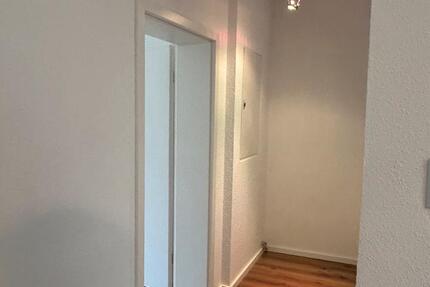 Renovierte 1,5 Z-Whg mit EBK & Balkon (Hafengebiet Dortmund) 1 zimmer