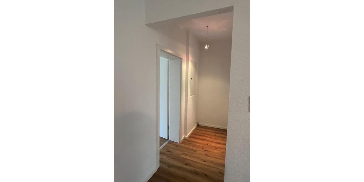 Renovierte 1,5 Z-Whg mit EBK & Balkon (Hafengebiet Dortmund) 1 zimmer