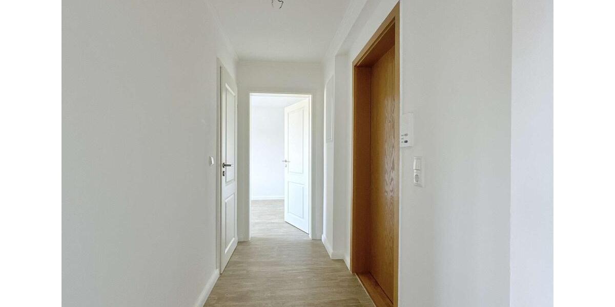 Dachgeschoßwohnung Rostock Hansaviertel - 3 Zimmer, 56 m&sup2;, 1.140&euro; | Angebot:24754744