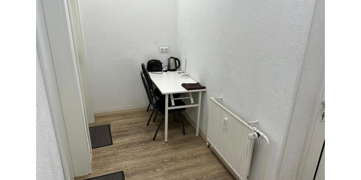 Wohnen auf Zeit Untereisesheim - 1 Zimmer, 18 m&sup2;, 975&euro; | Angebot:26213601