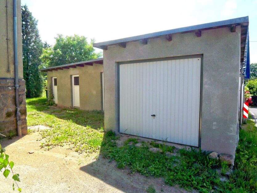 Moderne 3-Raum-DG-Wohnung mit Garage und gemeinschaftlichen Grundstück bei Bautzen 3 zimmer