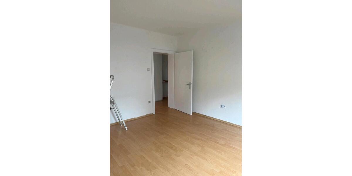 Erdgeschoßwohnung Pirmasens Fehrbach - 3 Zimmer, 88 m&sup2;, 720&euro; | Angebot:25546345