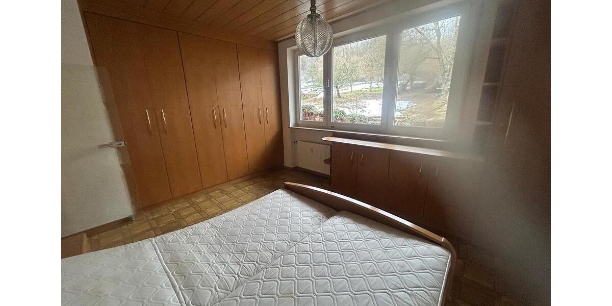 Erdgeschoßwohnung Bessenbach - 2 Zimmer, 135 m&sup2;, 1.100&euro; | Angebot:25722555