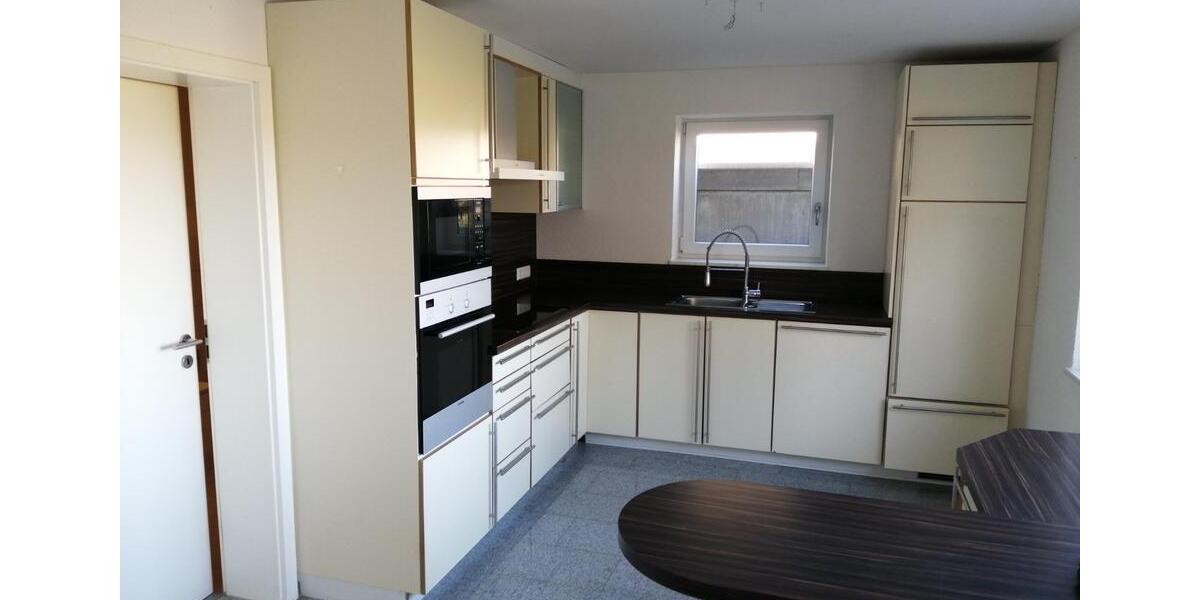 Etagenwohnung Pfaffenhofen an der Roth - 2 Zimmer, 80 m&sup2;, 700&euro; | Angebot:24825995