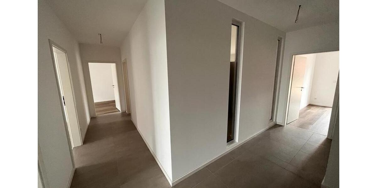 Terrassenwohnung Bienenbüttel - 4 Zimmer, 115 m&sup2;, 1.250&euro; | Angebot:26485702