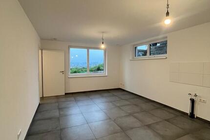 Erstbezug Einliegerwohnung im Neubau 1 zimmer