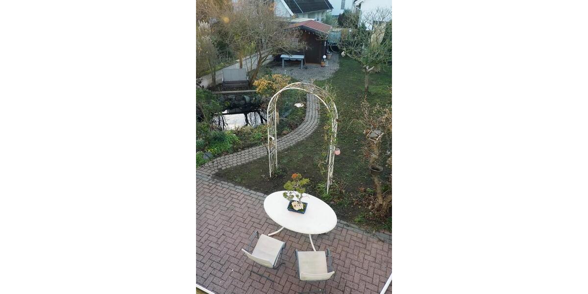 Doppelhaushälfte Griesheim - 4 Zimmer, 124 m&sup2;, 2.200&euro; | Angebot:25075972